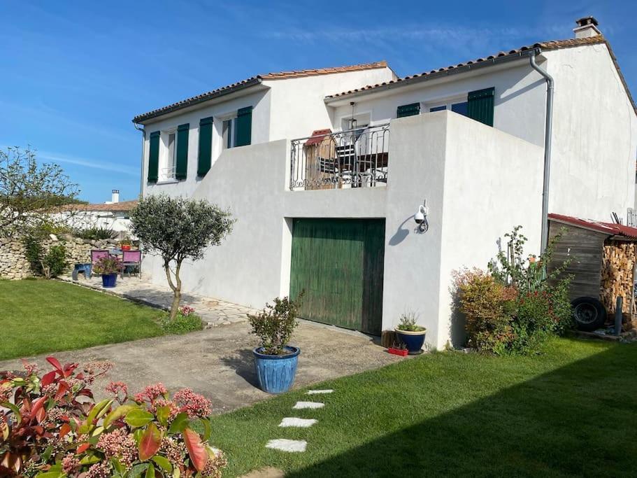 Maison De Famille Ile De Re Holiday home *