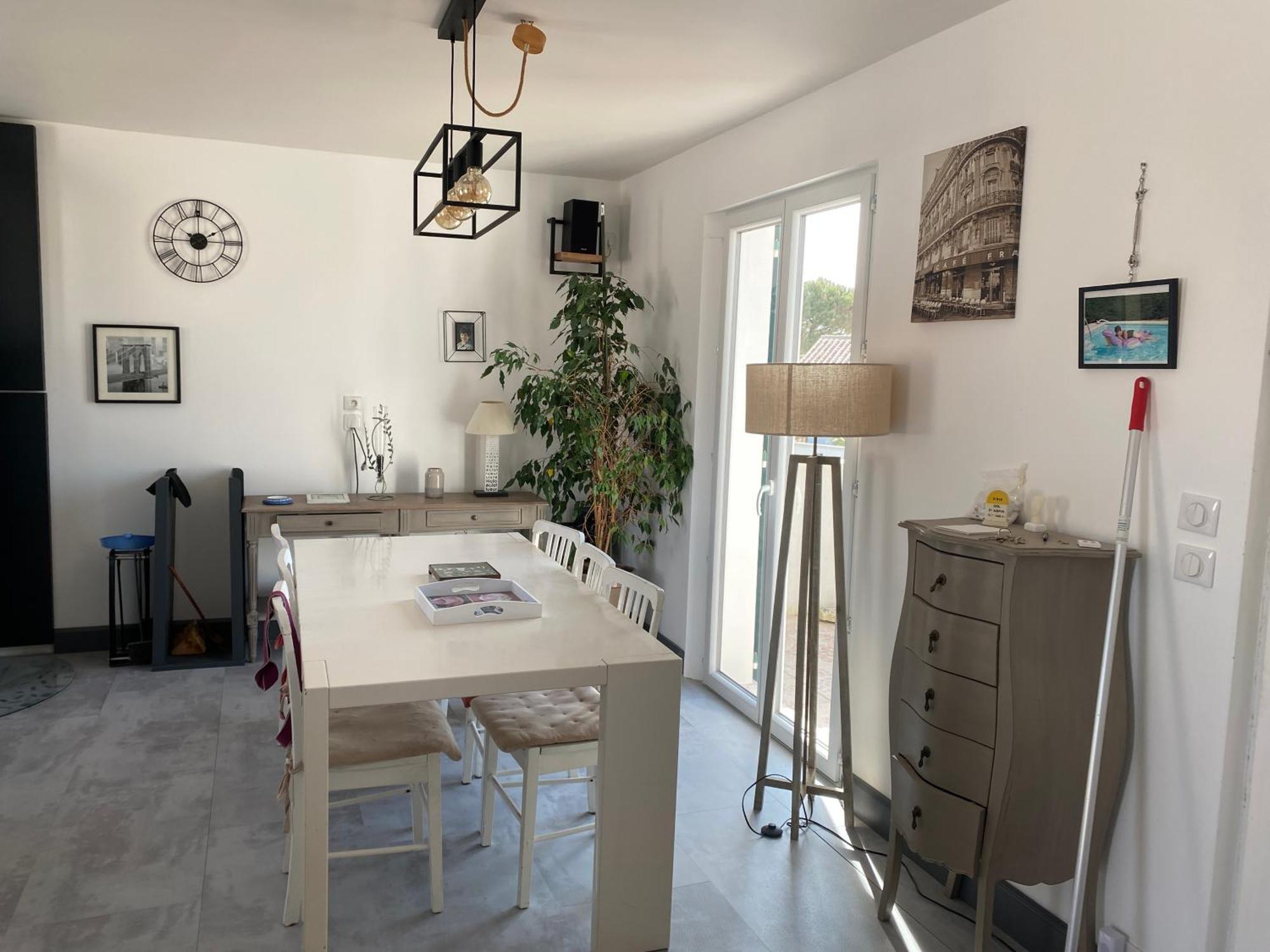 Holiday home Maison De Famille Ile De Re *
